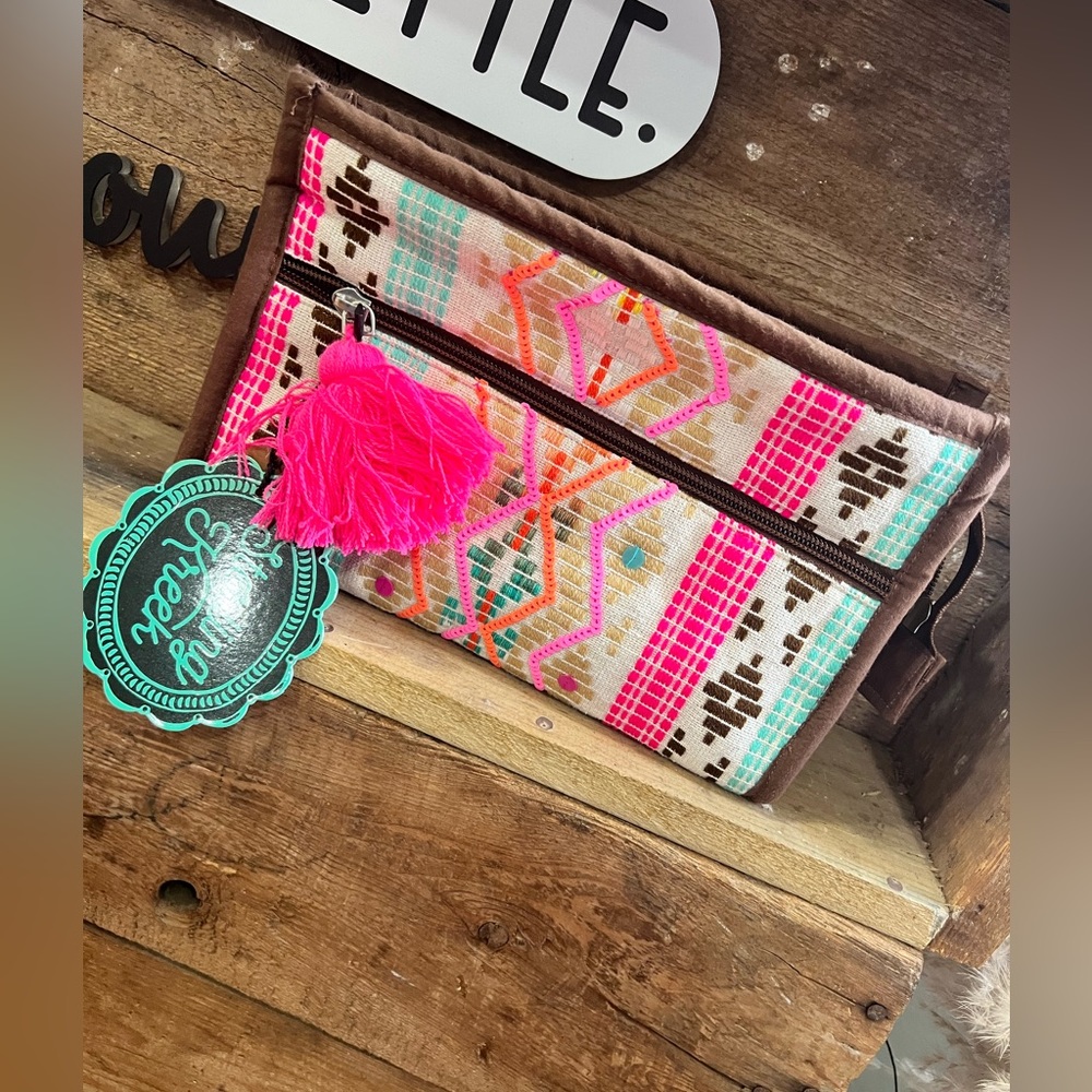 COSMETIC BAG